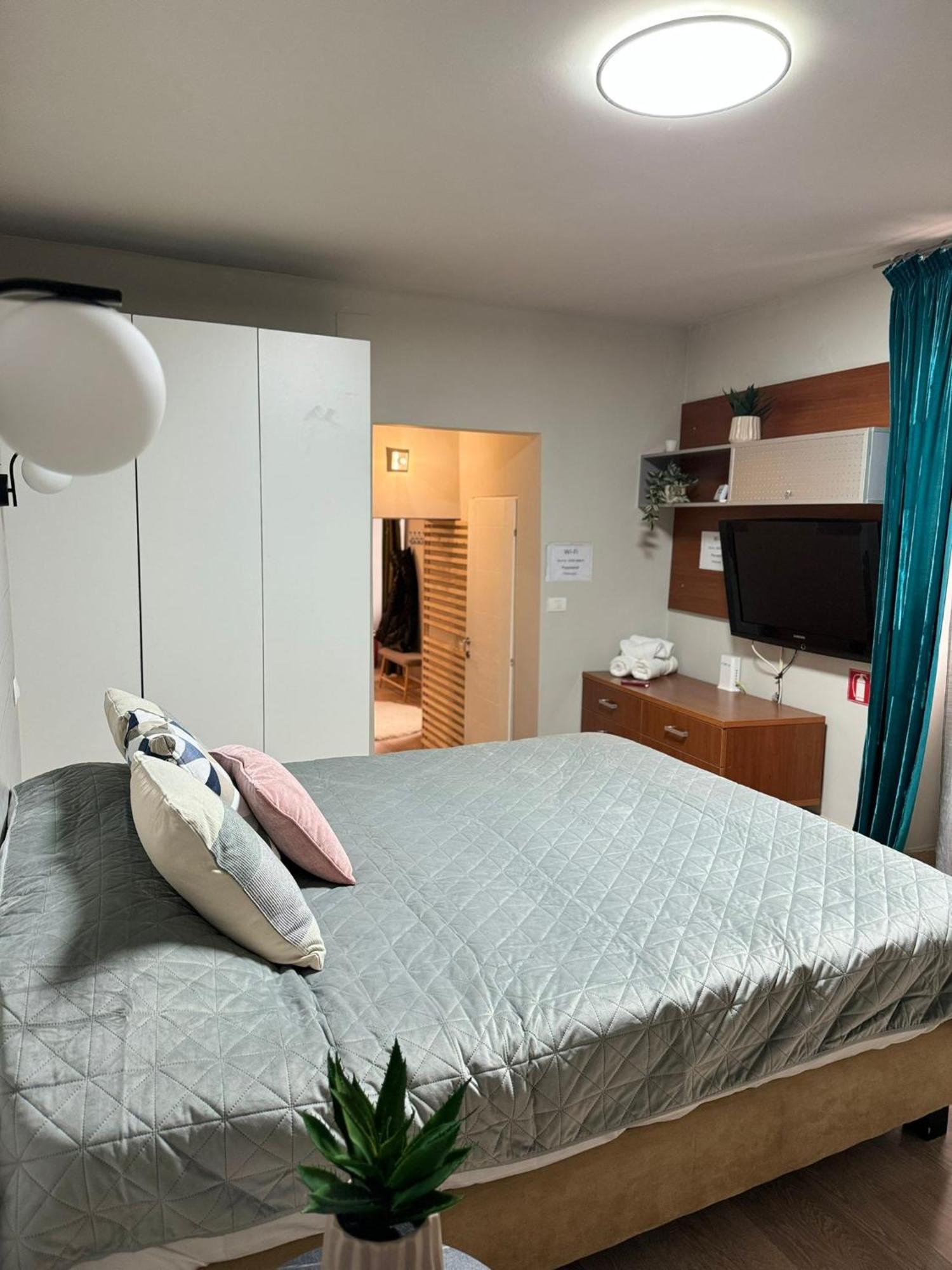 Central Stay Brašov Exteriér fotografie